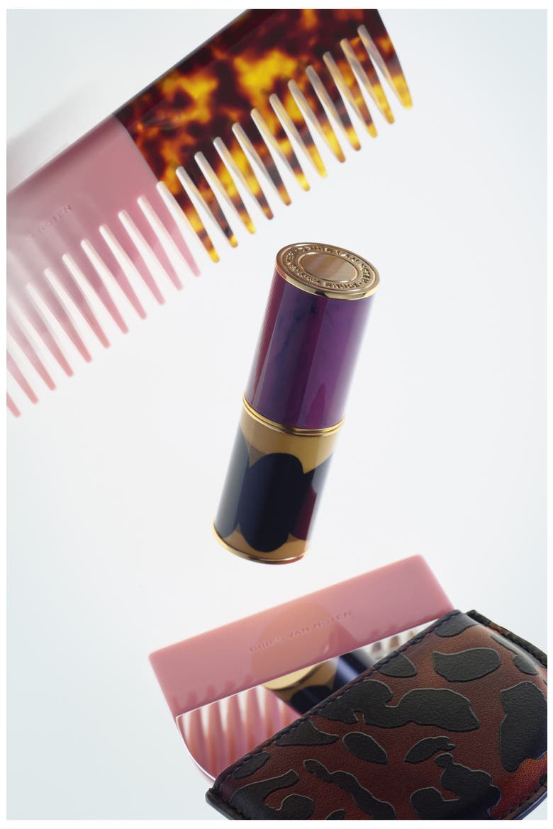 Pink Comb, Alternate, color, NO COLOR