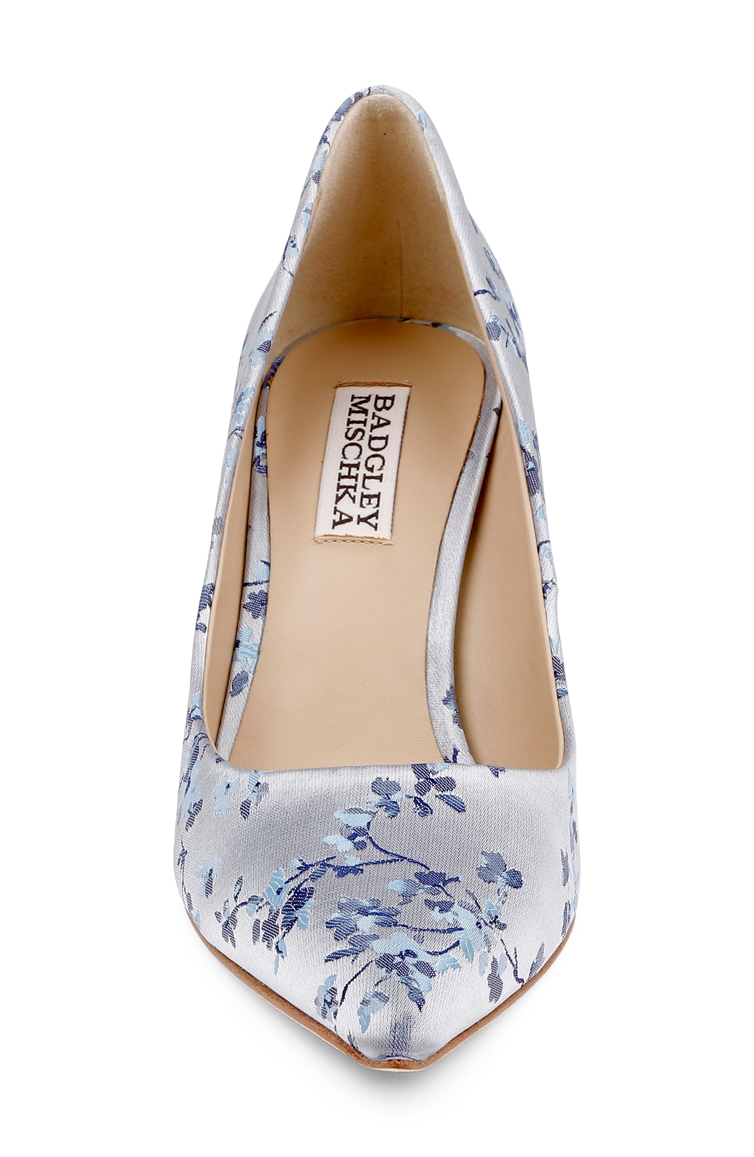 Badgley Mischka Collection Wonder Pointed Toe Pump, Alternate, color, Light Blue