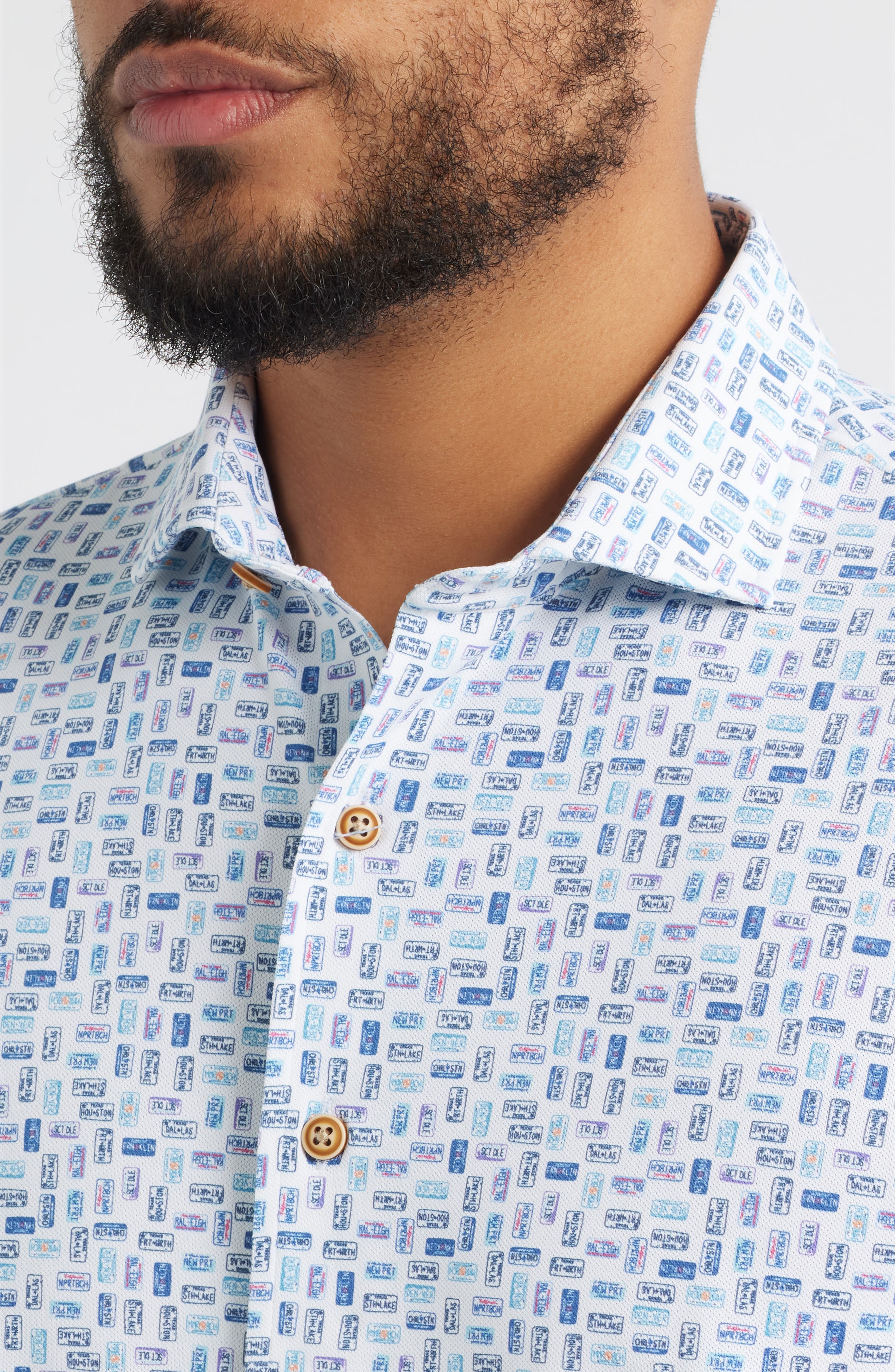 Мужские johnnie-O Roadtrip Hangin' Out License Plate Print Short Sleeve Button-Up Shirt — фото 2