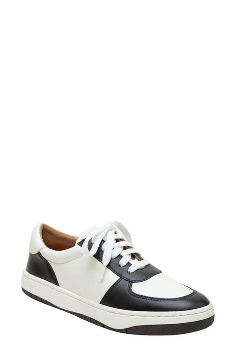 Krista Sneaker (Women)