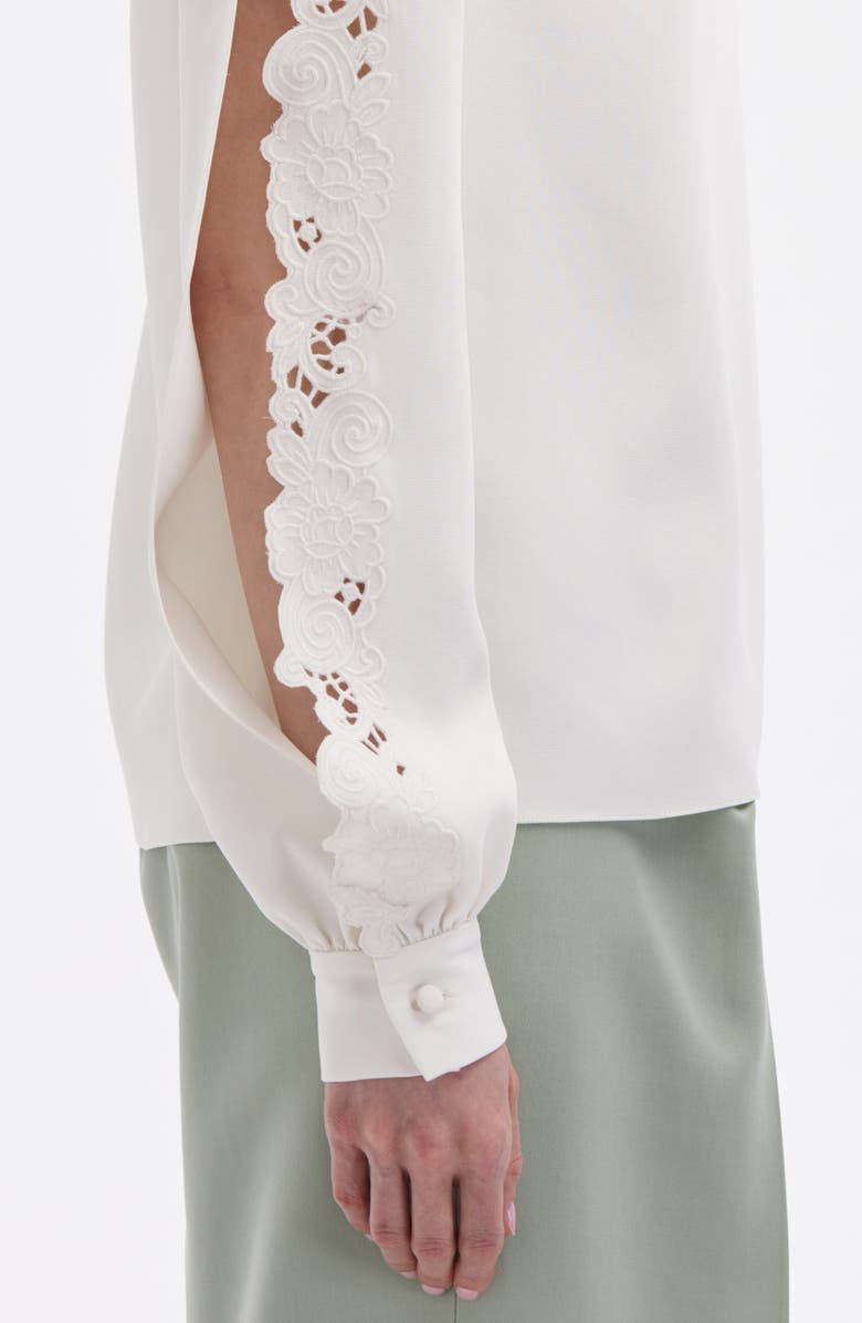 Oscar de la Renta Broderie Anglaise Long Sleeve Top, Alternate, color, Ivory