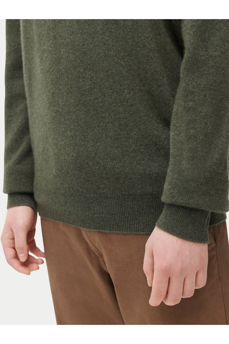 Essential V-Neck Cashmere Sweater, Alternate, color, black forest