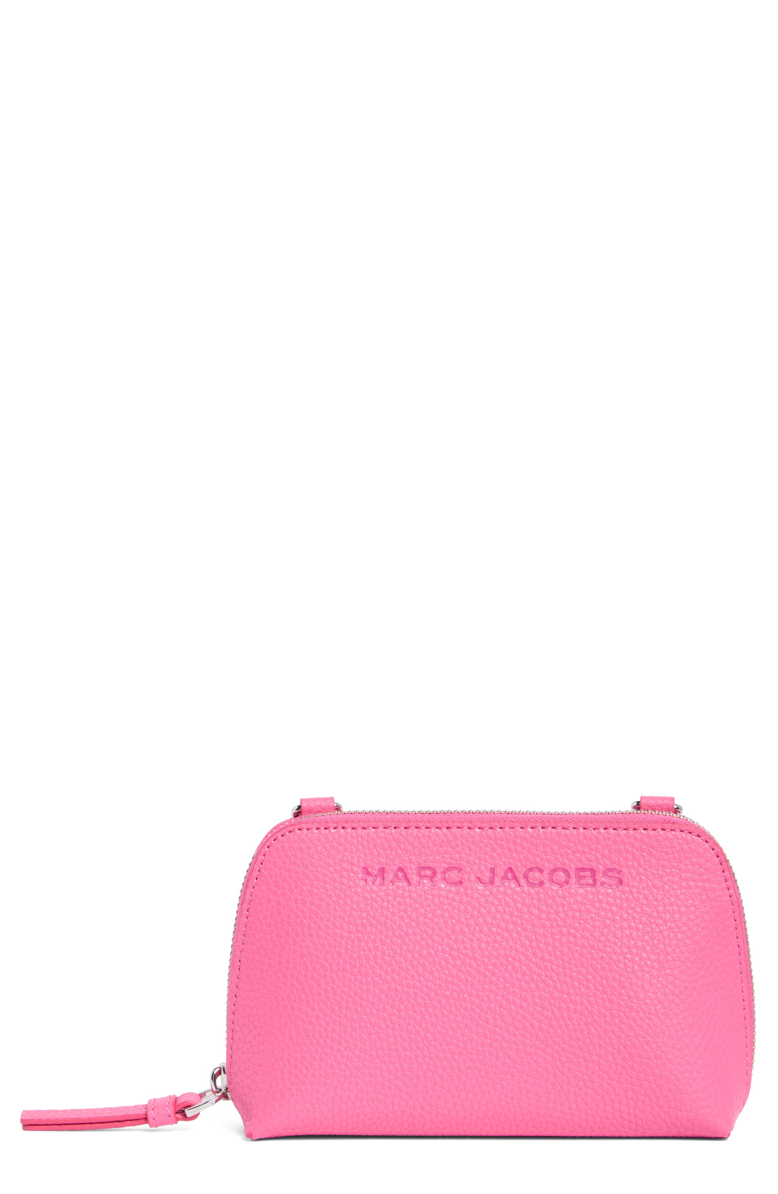  Magenta