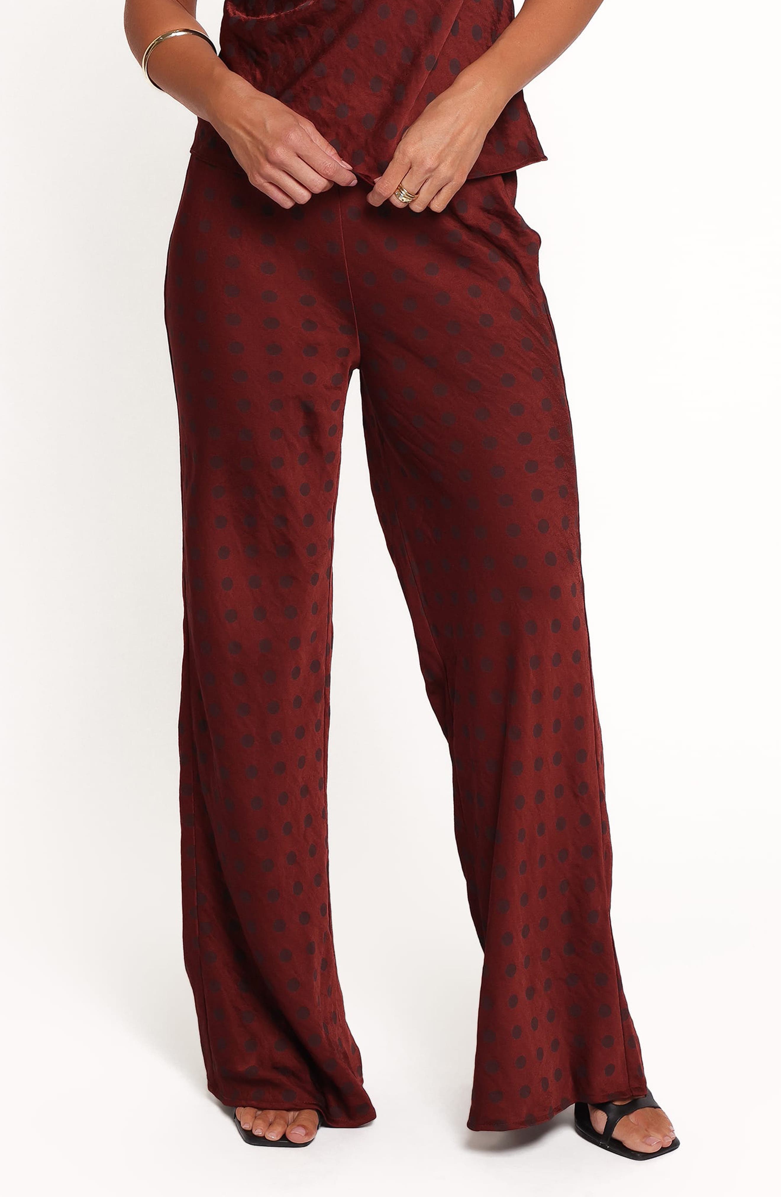 selected BROWN/ MAROON DOT