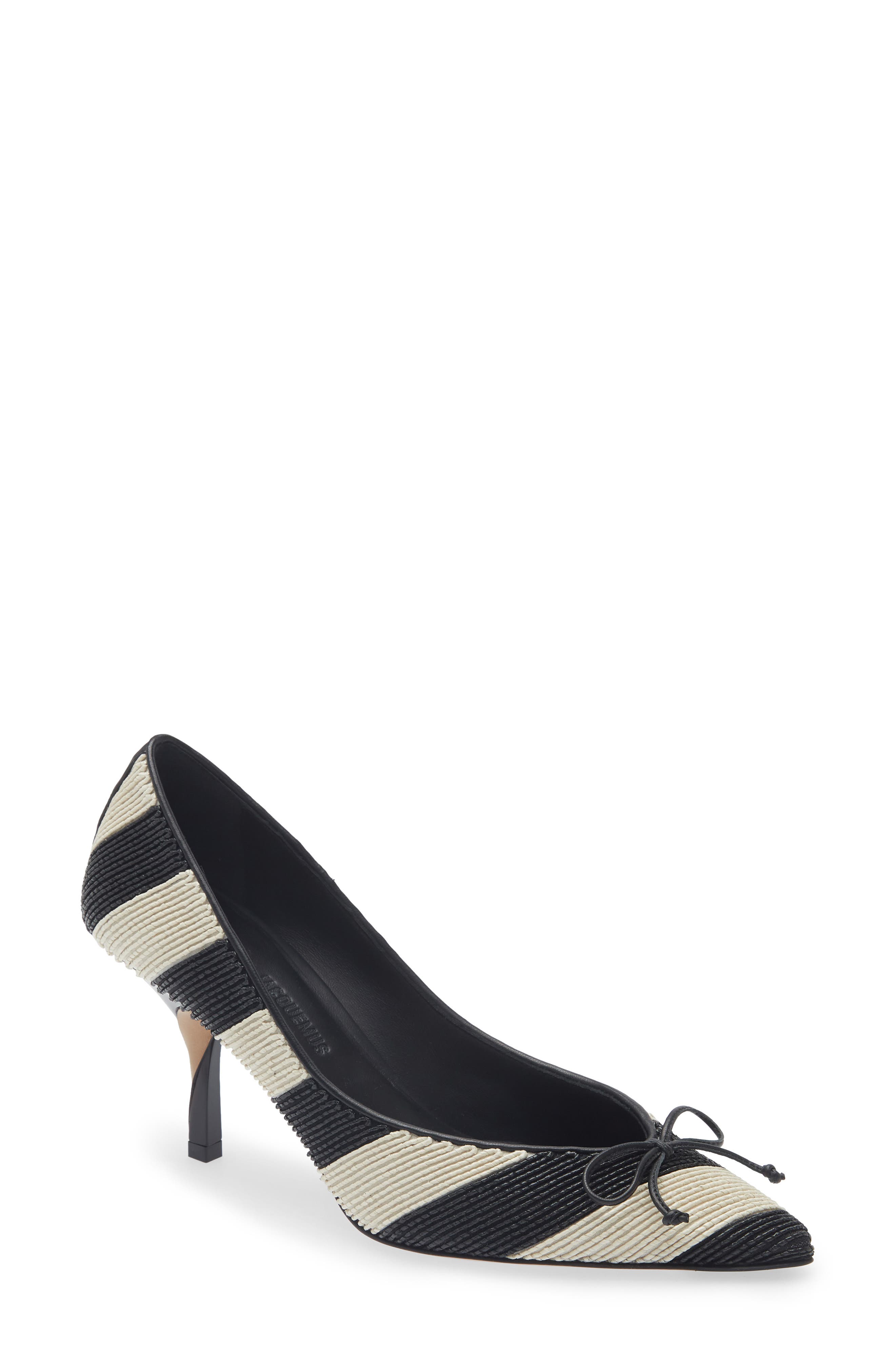 Jacquemus Les Escarpins Tourni Pointed Toe Pump, Main, color, White