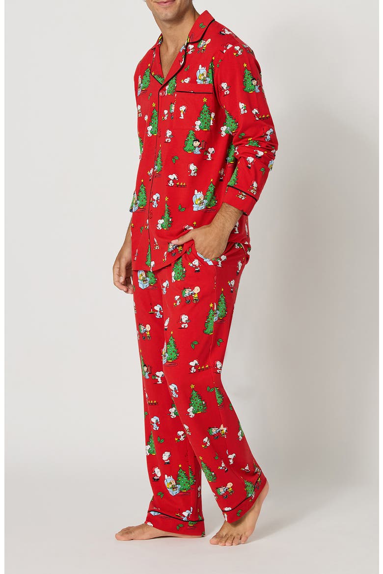 Merry Beagle and Bright Pajamas, Alternate, color, MERRY BEAGLE AND BRIGHT