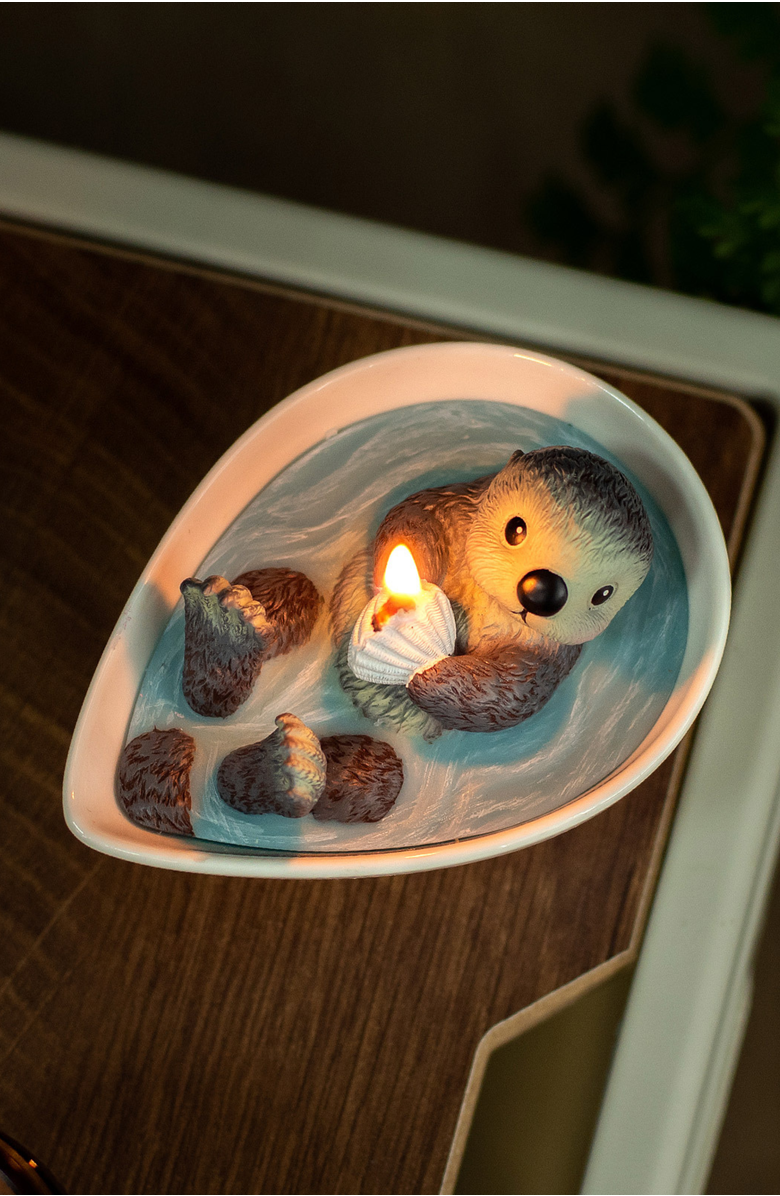 Southlake gifts Sea Otter Candle, Alternate, color, White