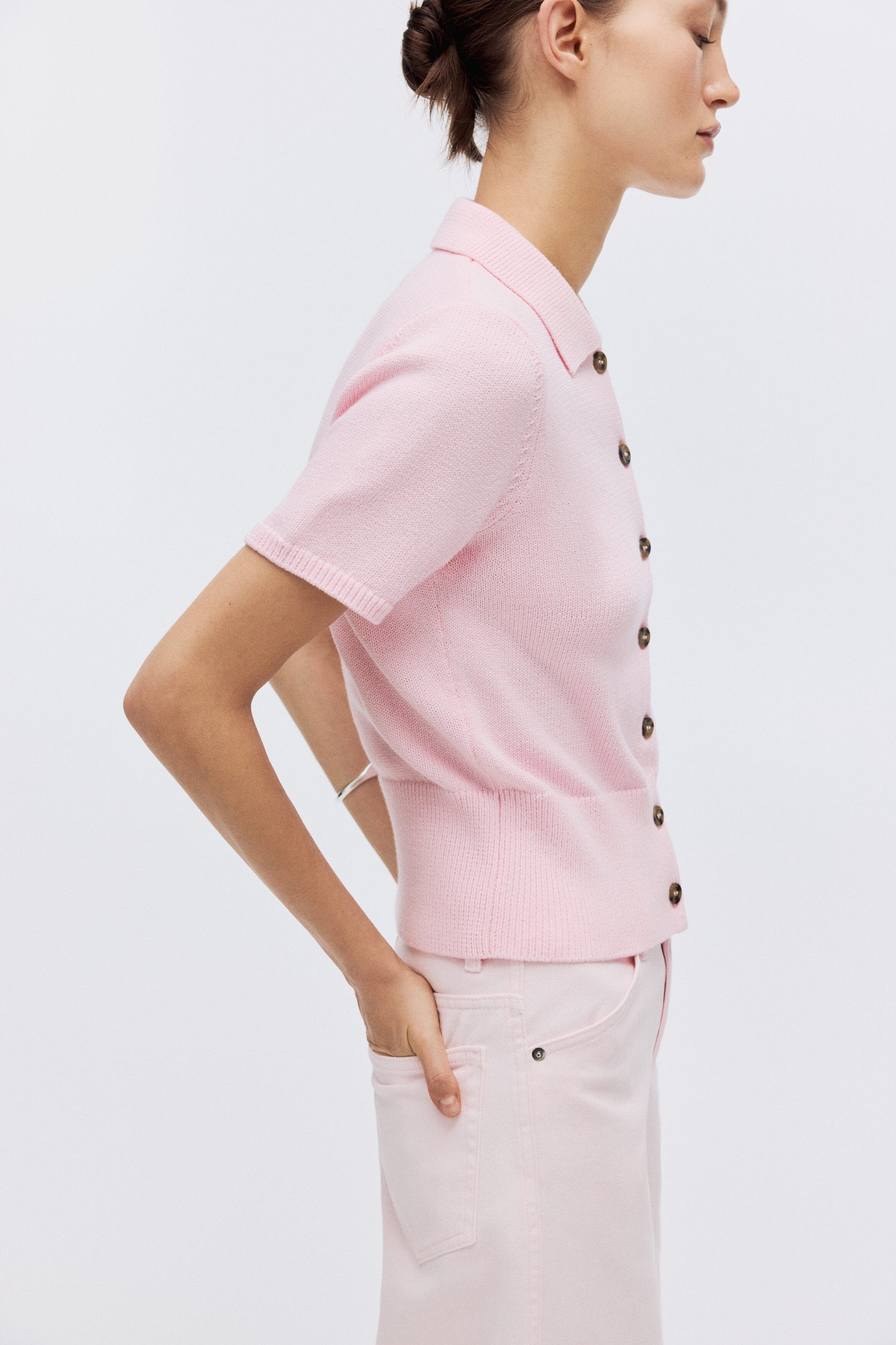 Short-sleeved Cardigan - image 2