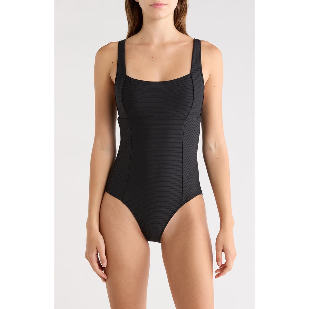 Rip Curl Premium D- & D-Cup One-Piece Swimsuit in Black at Nordstrom, Size Small