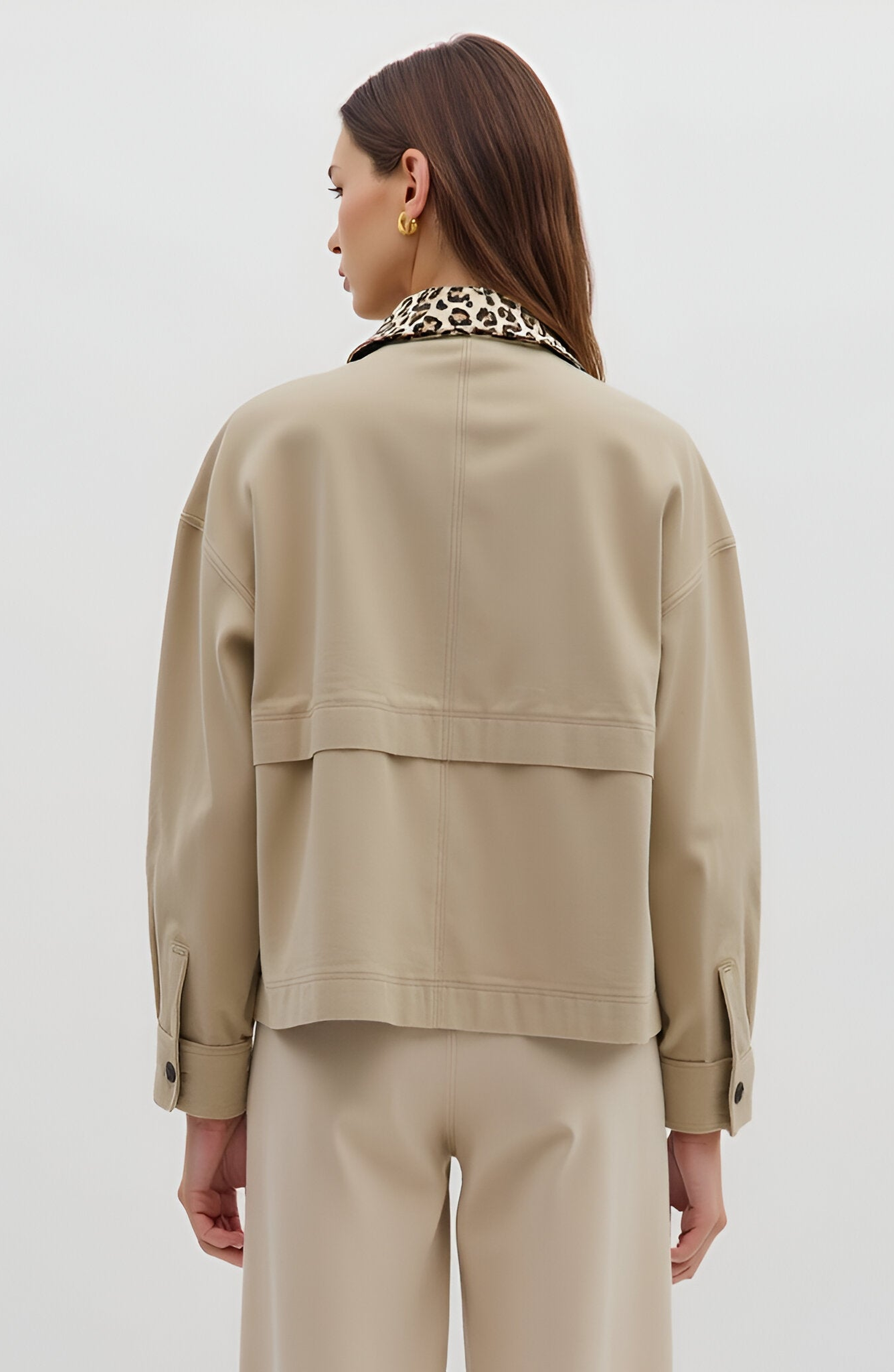 Cropped Utility Jacket with Leopard Collar - image 2