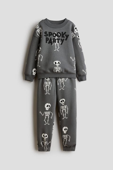 2-piece Printed Sweatshirt And Joggers Set
