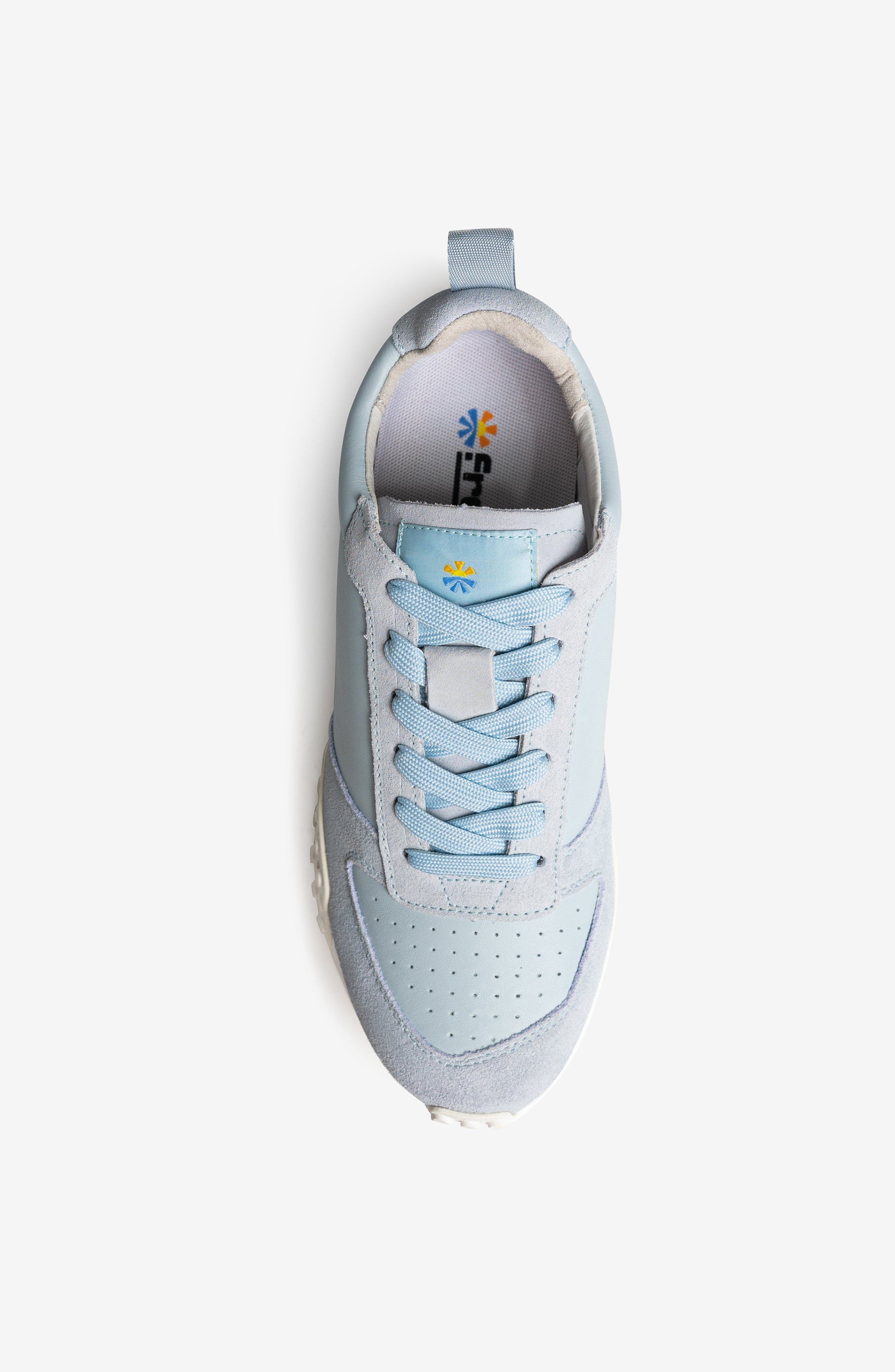 Smoove Trainer Women's Sneaker, Alternate, color, Sky Blue
