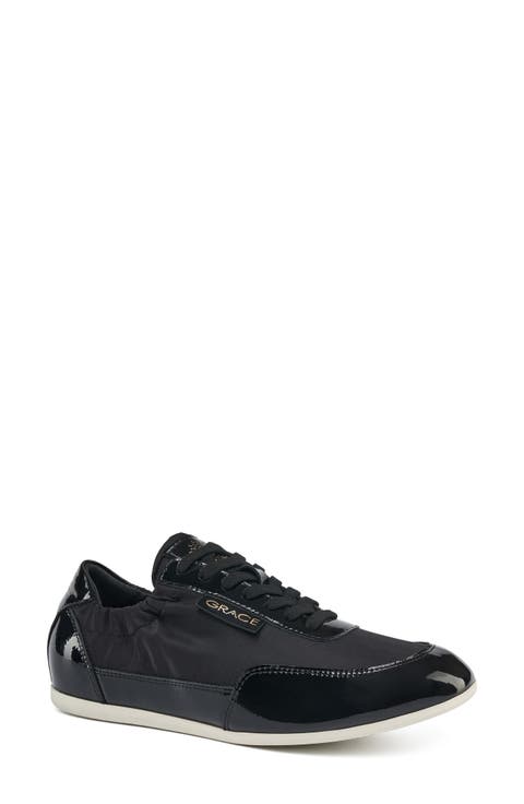 Pamela Sneaker (Women)