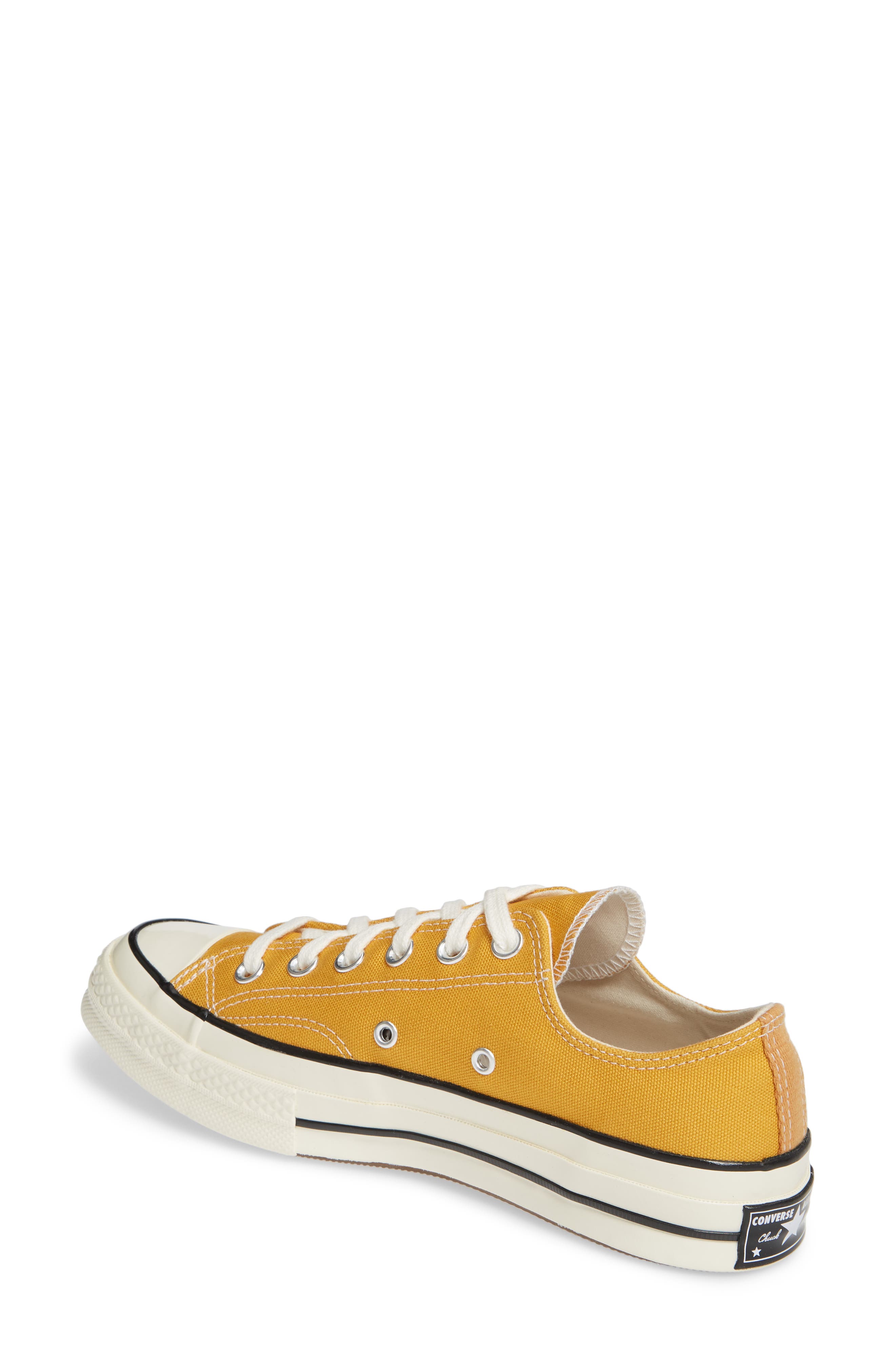 Chuck Taylor All Star Chuck 70 Ox Sneaker - image 2