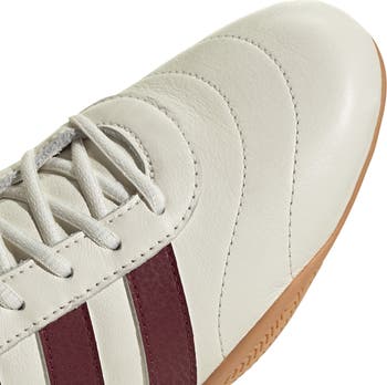 Grand Court Lo Sneaker