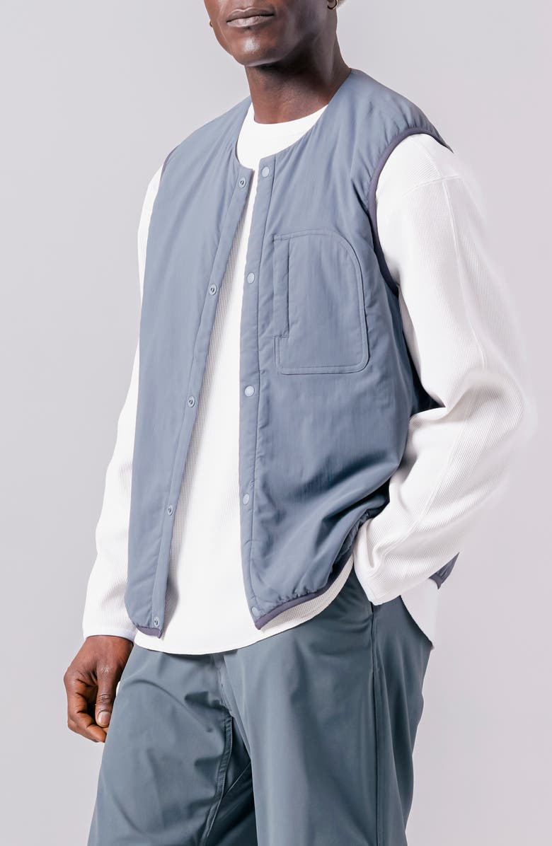 Snow Peak Flexible Insulated Water Repellent Vest, Alternate, color, Charcoal