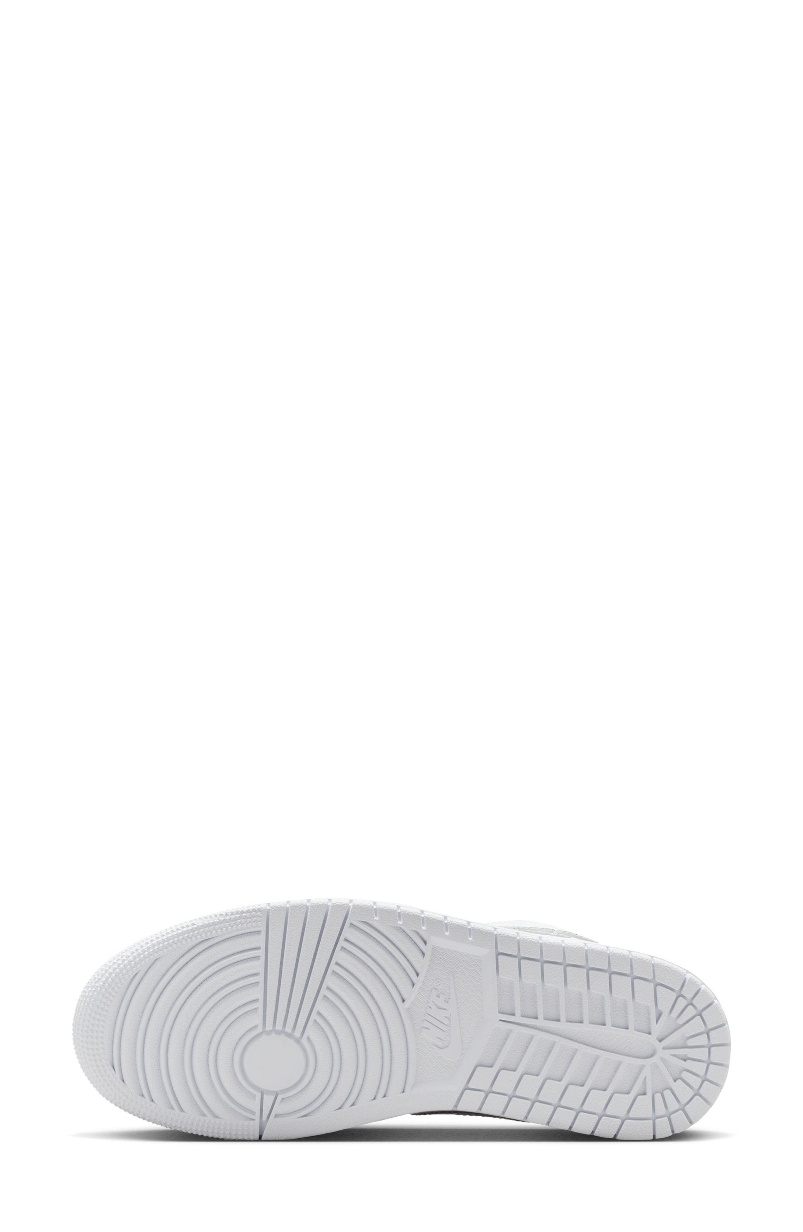 Jordan Air Jordan 1 Low SE Basketball Sneaker, Alternate, color, White/ White/ Metallic Silver