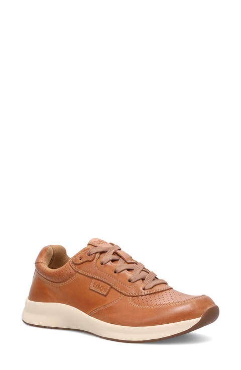 Delta Leather Sneaker