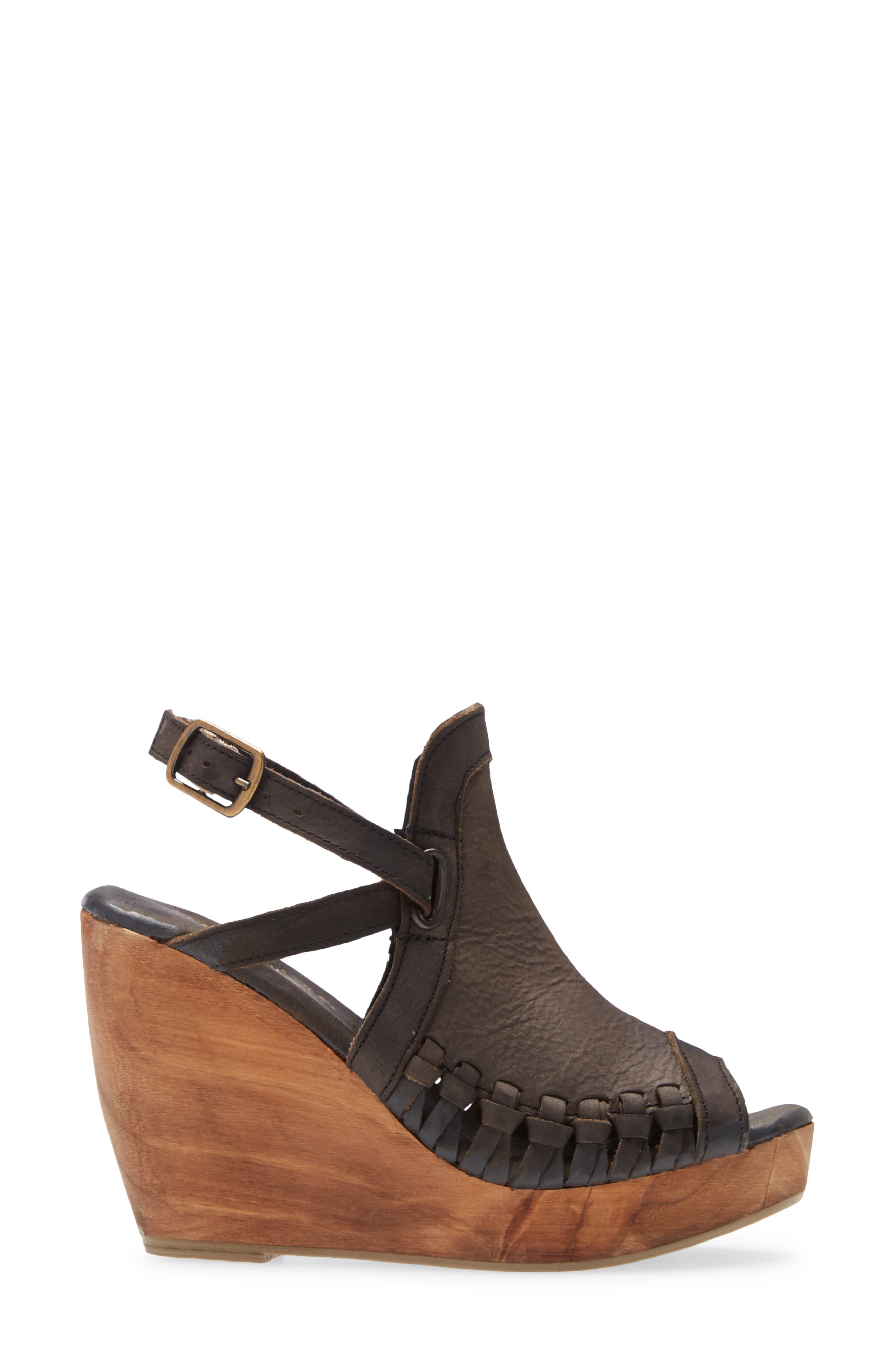 Very Volatile Tonette Wedge Sandal, Alternate, color, 