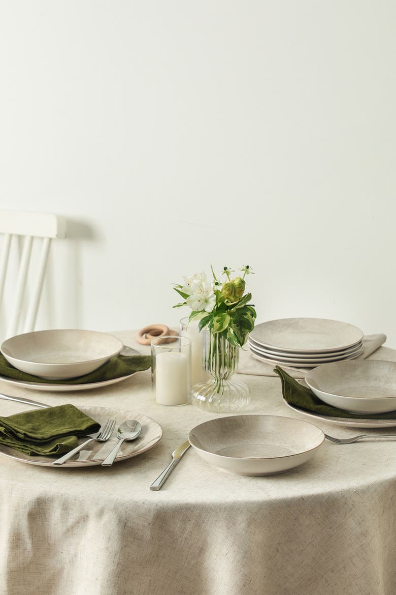 Onyx Porcelain 24-piece Dinnerware Set, Alternate, color, Beige and Gold