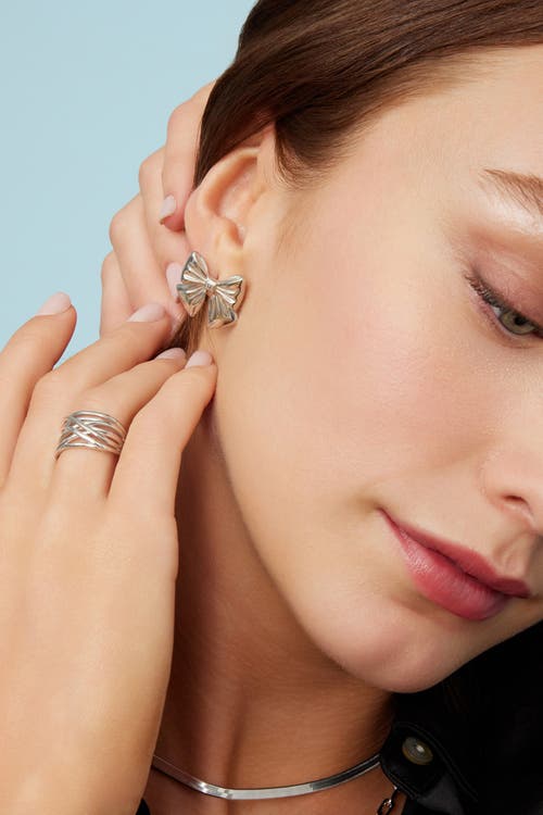 Oradina In The Present Studs
