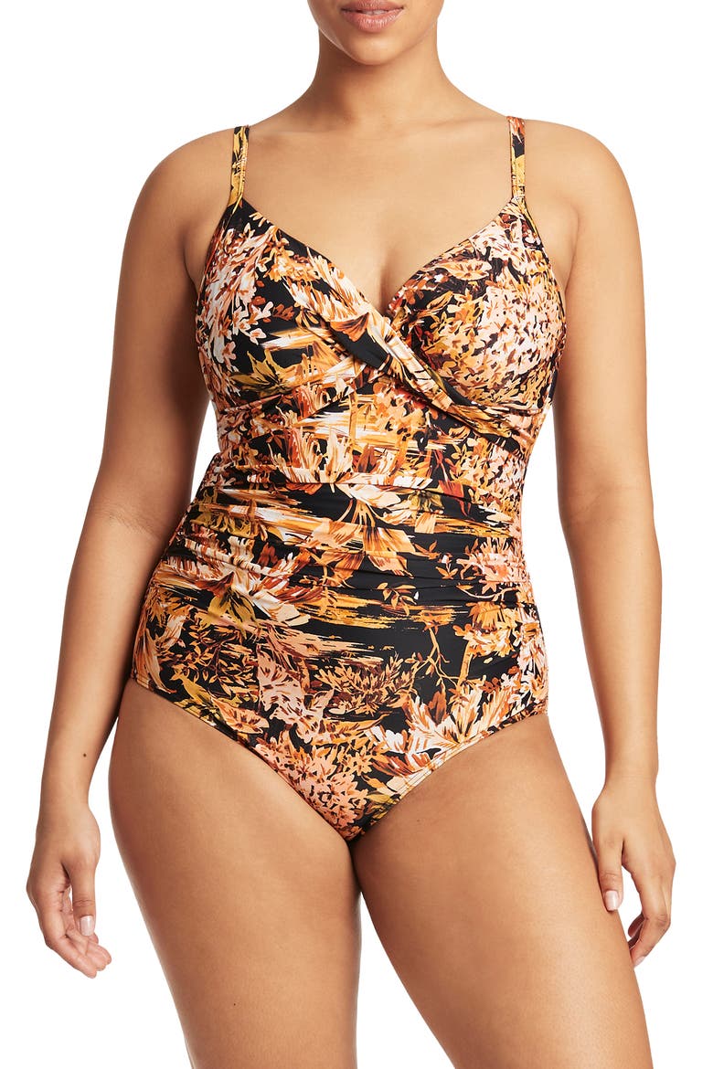 Twist Front DD- & E-Cup Underwire One-Piece Swimsuit, Main, color, BLACK
