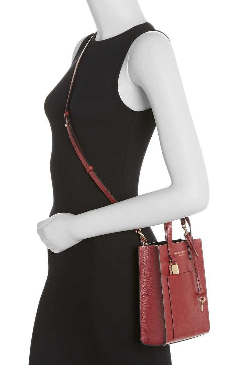 Marc Jacobs Micro Leather Tote, Alternate, color, Pomegranate