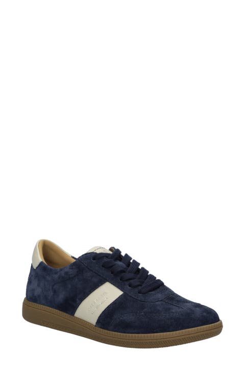 Joleen Sneaker