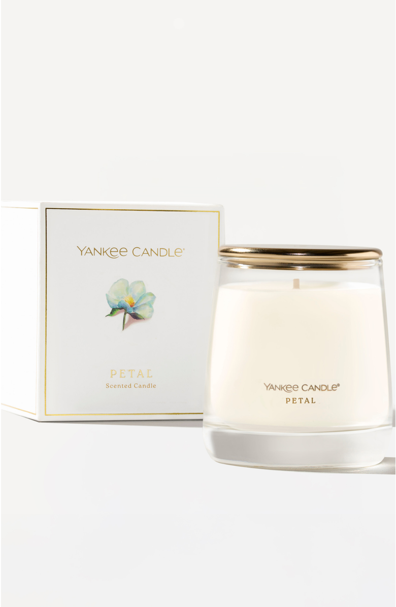 YANKEE CANDLE Petal Premium Scented Candle, Alternate, color, White