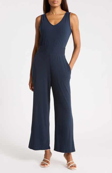 Sleeveless V-Neck Jumpsuit