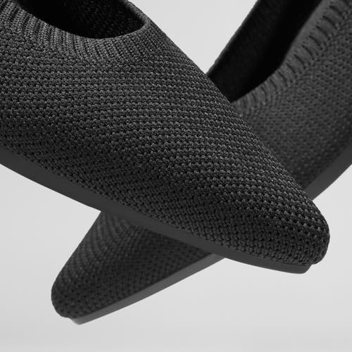 Vivaia Pointed-toe Ballet Flats In Black