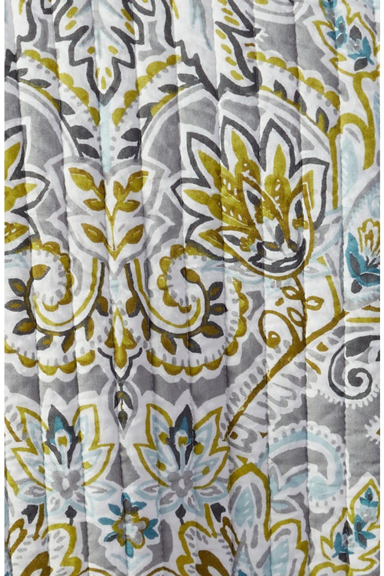 Omara Quilt, Alternate, color, GREEN