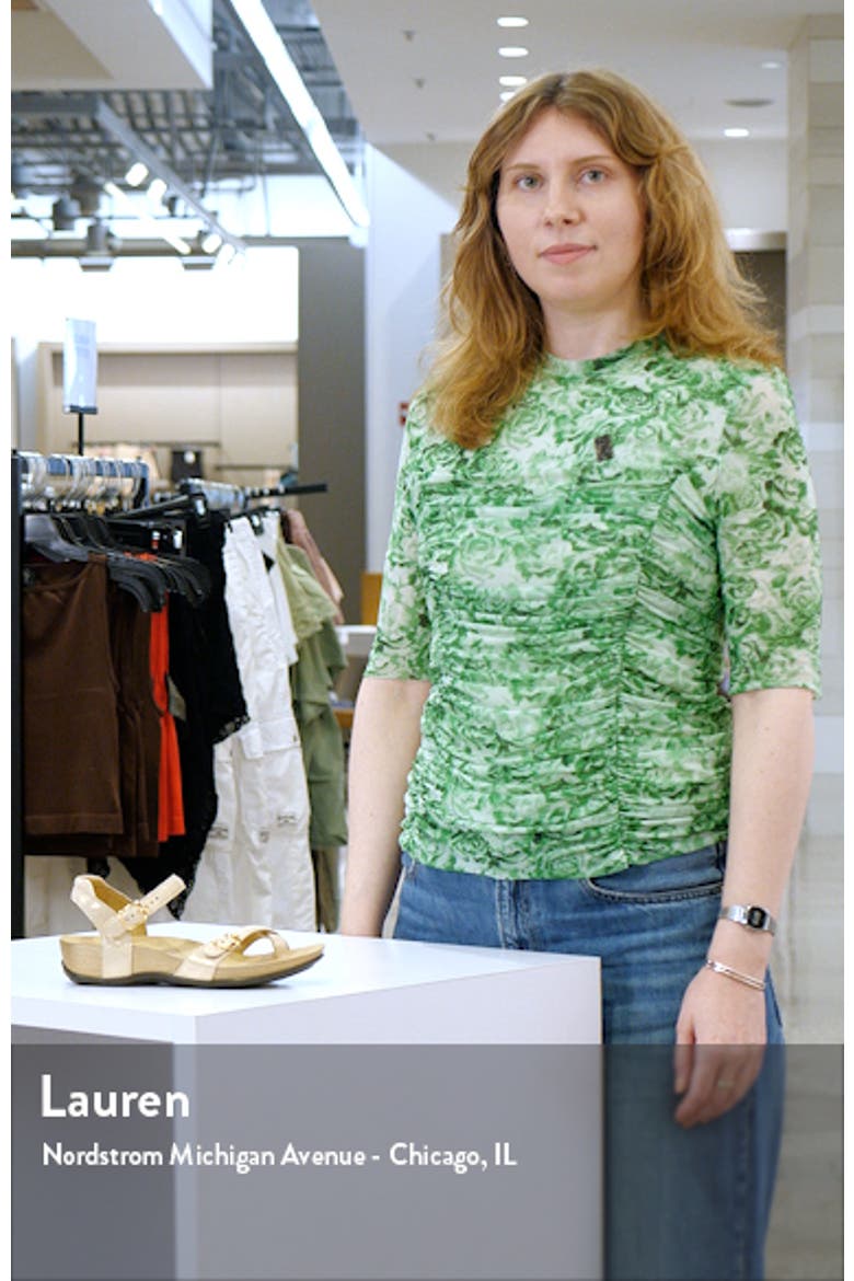 Pampa Wedge Sandal video