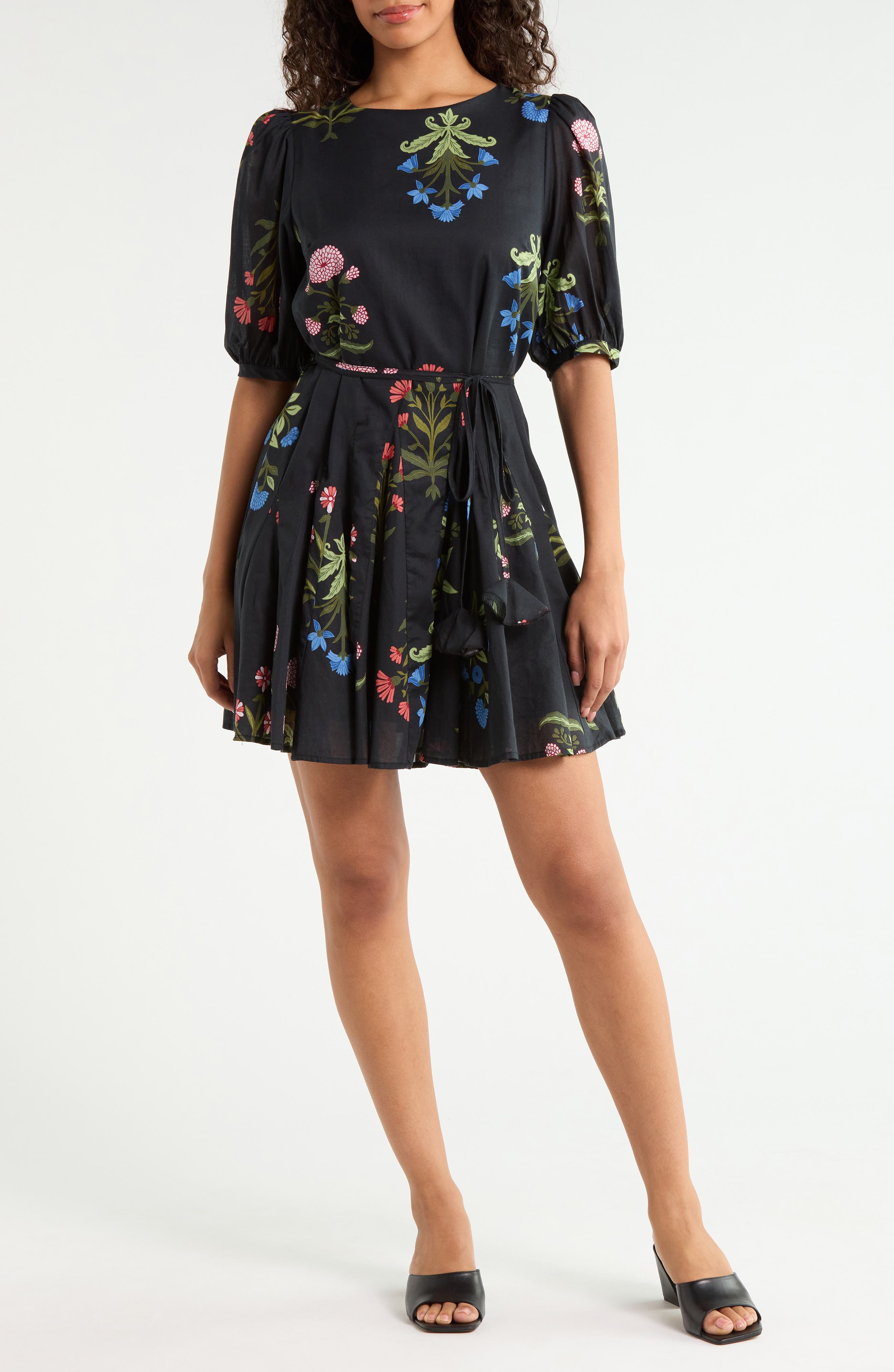 selected BLACK-FLORAL