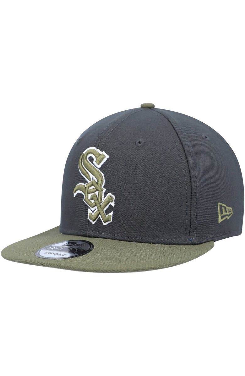 New Era Men's New Era Charcoal/Green Chicago White Sox Color Pack Two-Tone 9FIFTY Snapback Hat, Main, color, 