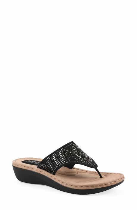 CLIFFS BY WHITE MOUNTAIN Cienna Thong Sandal - Wide Width
