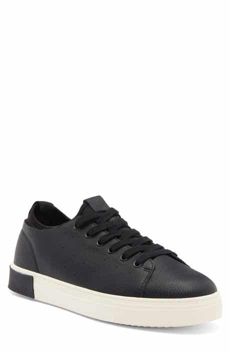 STRAUSS AND RAMM The Lace Up Sneaker