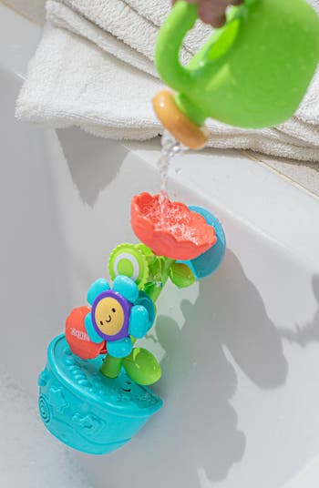 Flow N' Grow Bath Toy