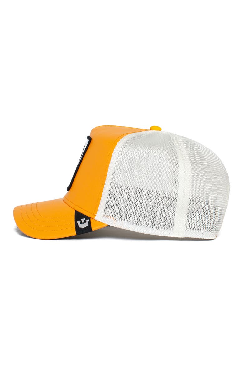 Piel Horse Patch Trucker Hat, Alternate, color, GOLD