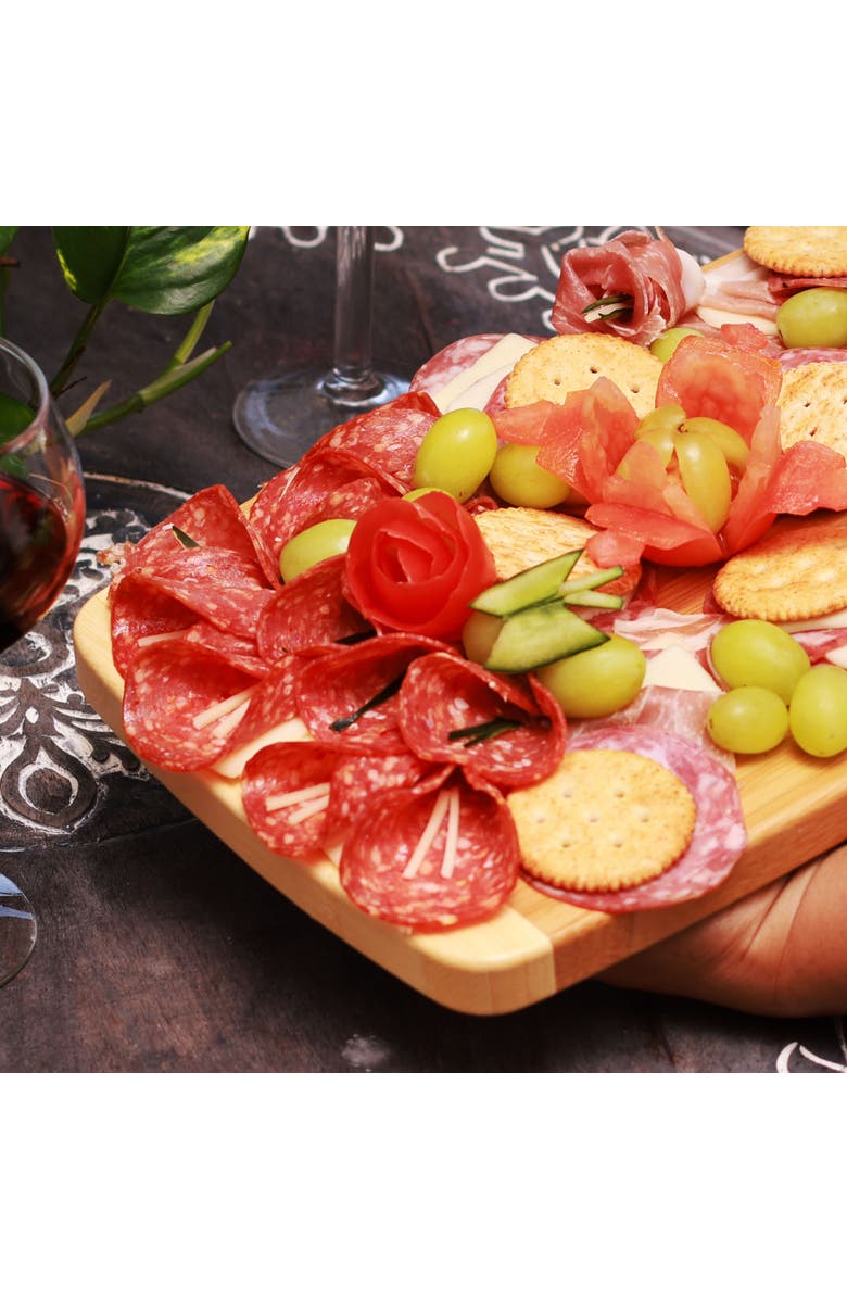 JOYCE CHEN Small Burnished Cutting Board, 6x9 Inches, Alternate, color, Bamboo