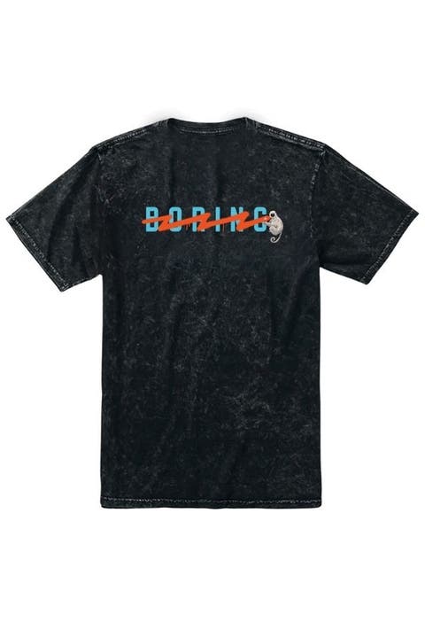 THE BORING TAGLINE - BLACK PRIMO GRAPHIC TEE