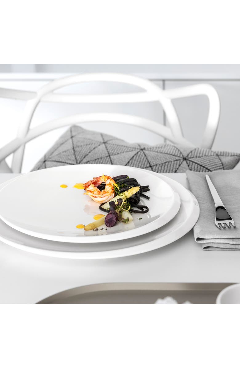 Villeroy & Boch NewMoon Gourmet Plate, Alternate, color, White