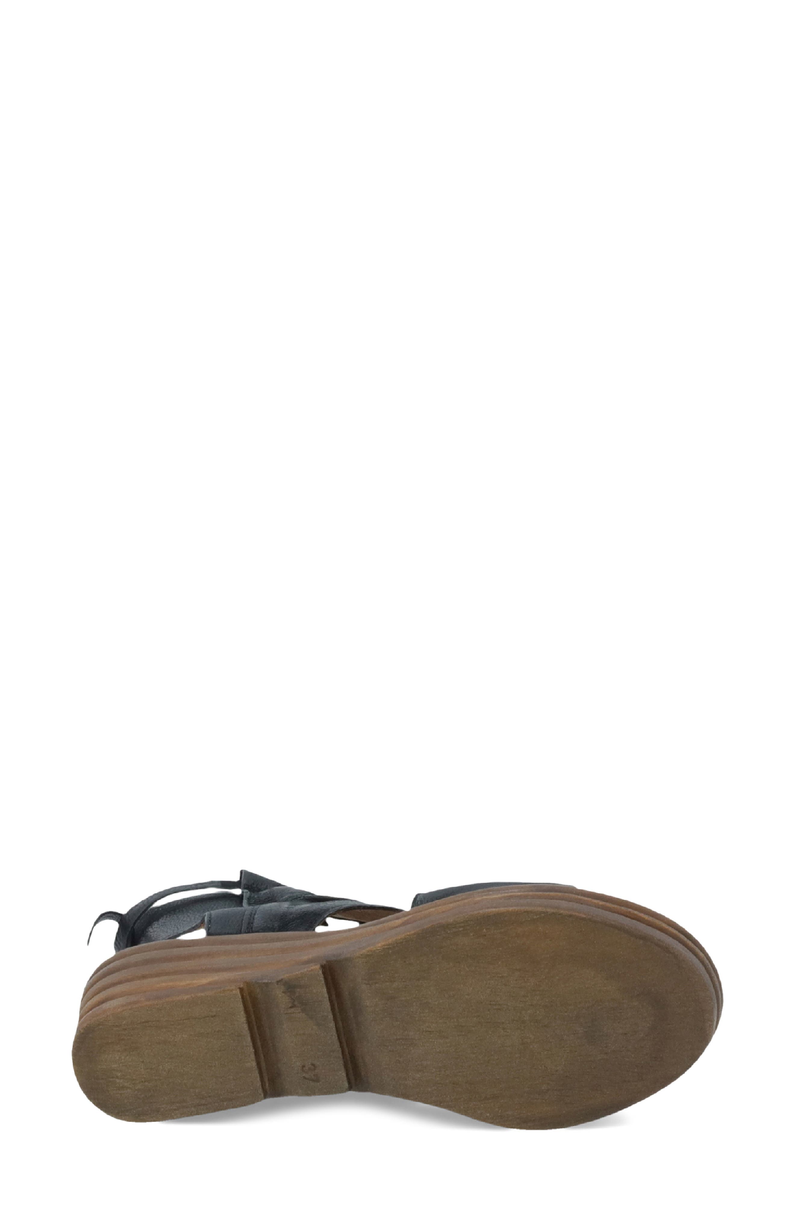 Anna Slouch Wedge Sandal, Alternate, color, BLACK