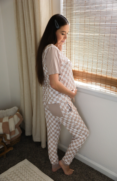 Charlie Lou Baby Pajama Set In Beige & White