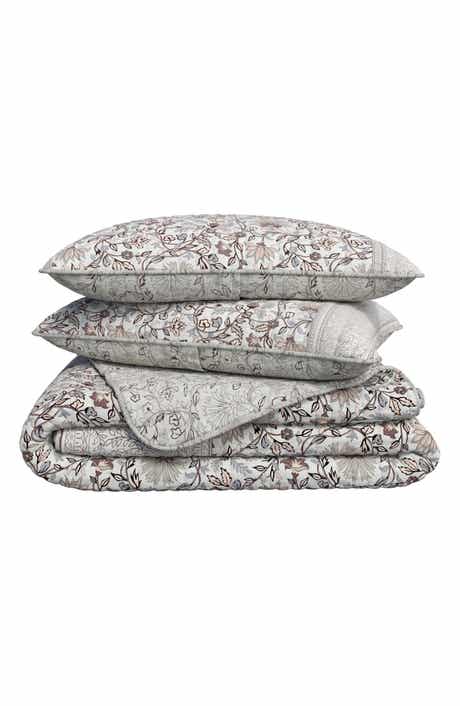 Floral Printed Quilt Set