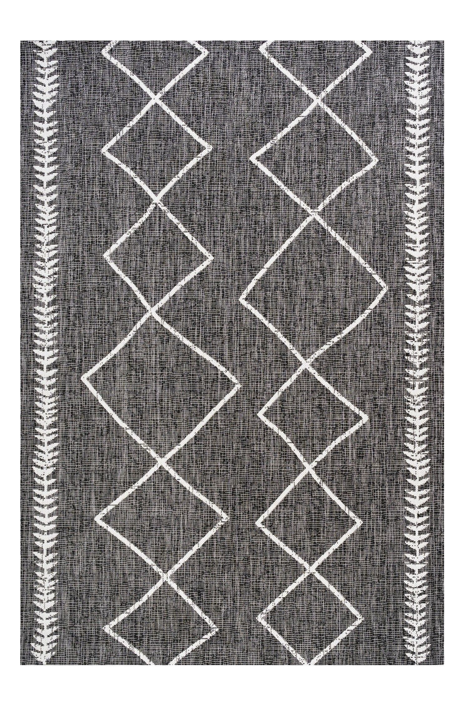 Black/Ivory