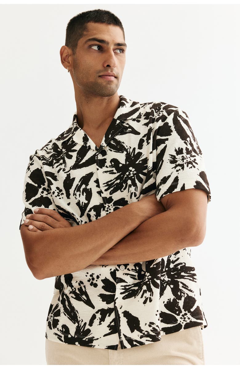 H&M Regular Fit Jacquard Resort Shirt, Alternate, color, White/Floral