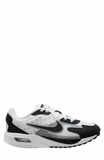 Air Max Solo Sneaker
