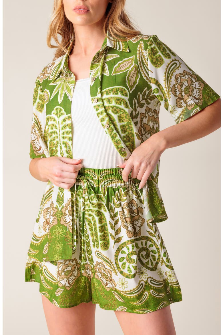 Paisley Print Shorts, Alternate, color, IVORY/ GREEN