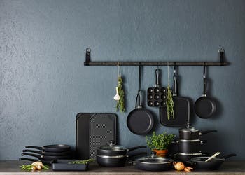 Classic 14.25 Inch Fry Pan